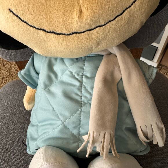 Lucy Pillow Peanuts Plush 16 inch Snuggler Lucy Toy Charlie Brown Gang - Picture 4 of 8